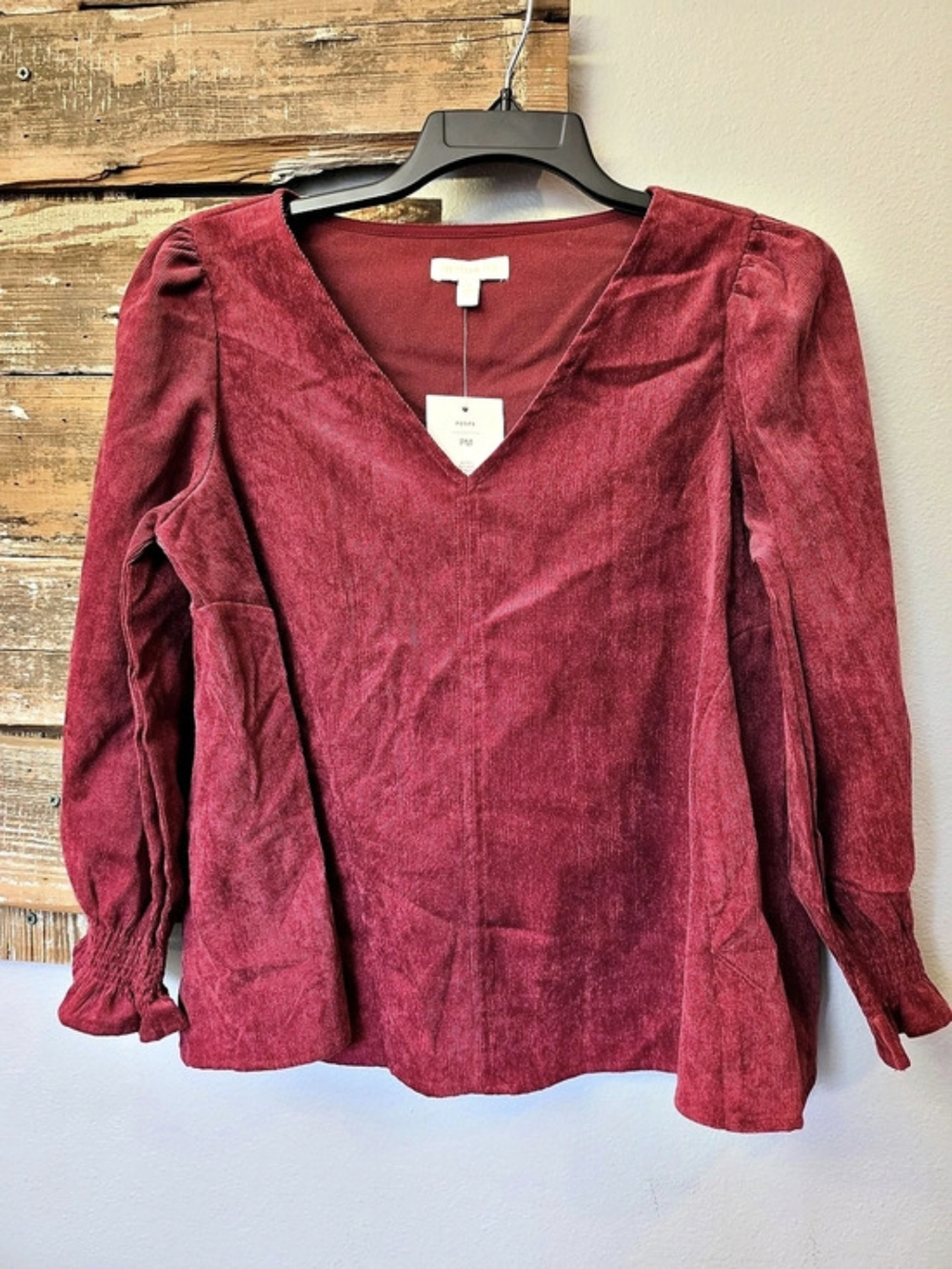 Crown & Ivy Corduroy V-Neck Top Burgundy Petite Medium NWT